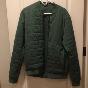Like New! Rare! Lululemon men’s Reversible zip up Bomber Jacket olive size L